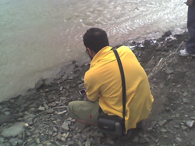 Rahul's bent back shooting in Ladakh